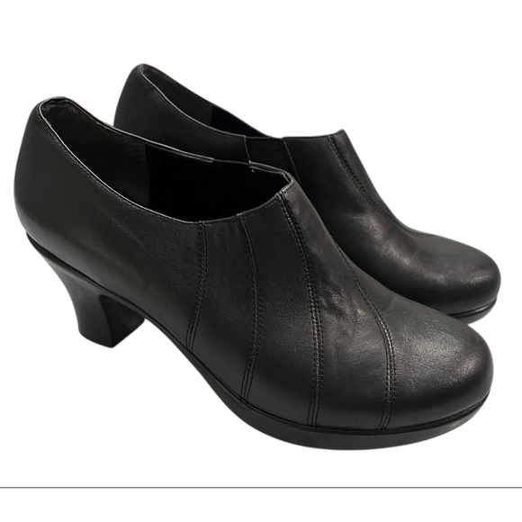 Dansko Shoes - Dansko Bennett Black Nappa Leather Slip On Pumps Size 38 US 7.5 Like New
